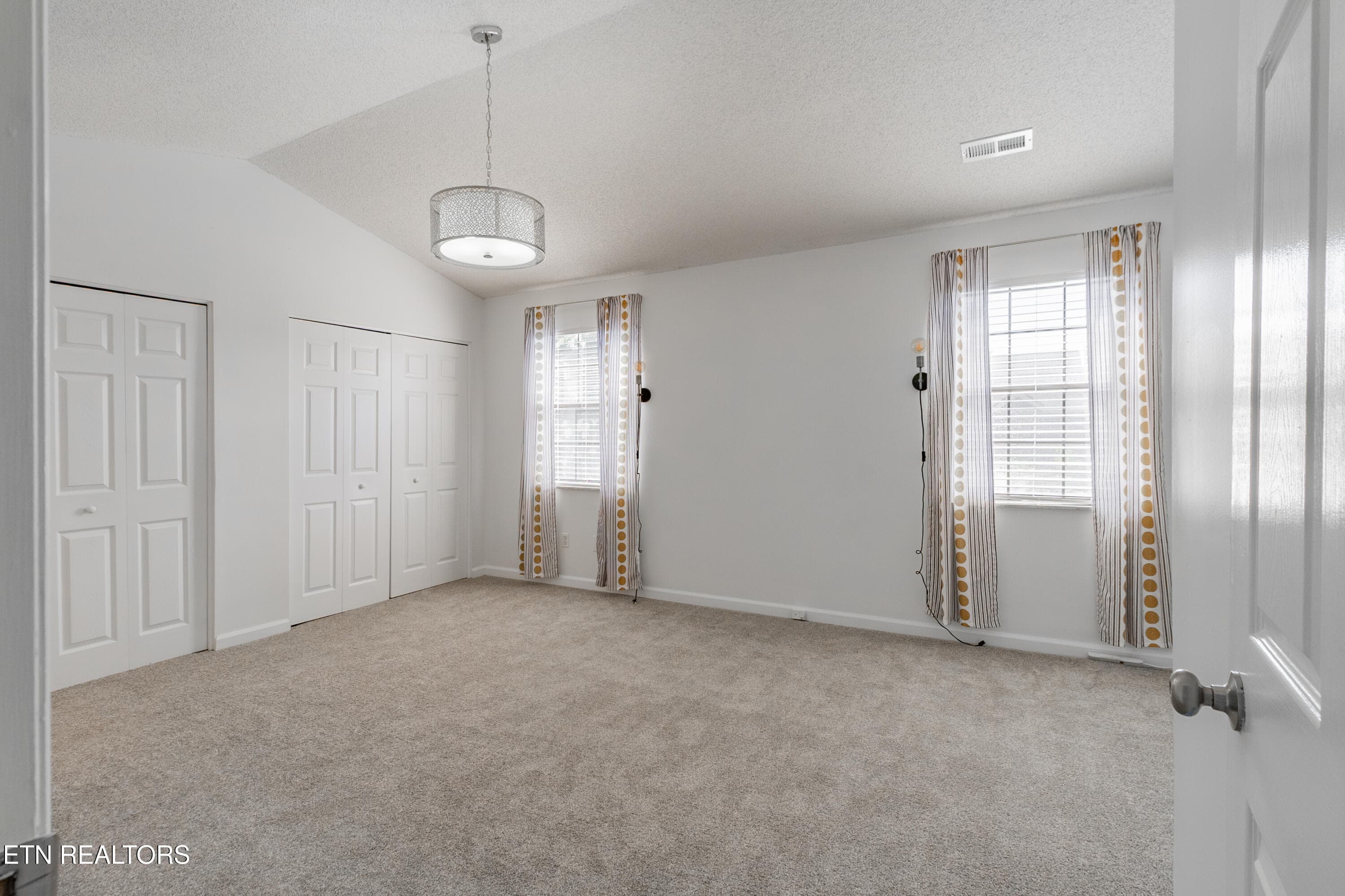 _D5A9409-HDR - 437 S Gallaher View Rd 21, Knoxville, TN 37919, Knoxville