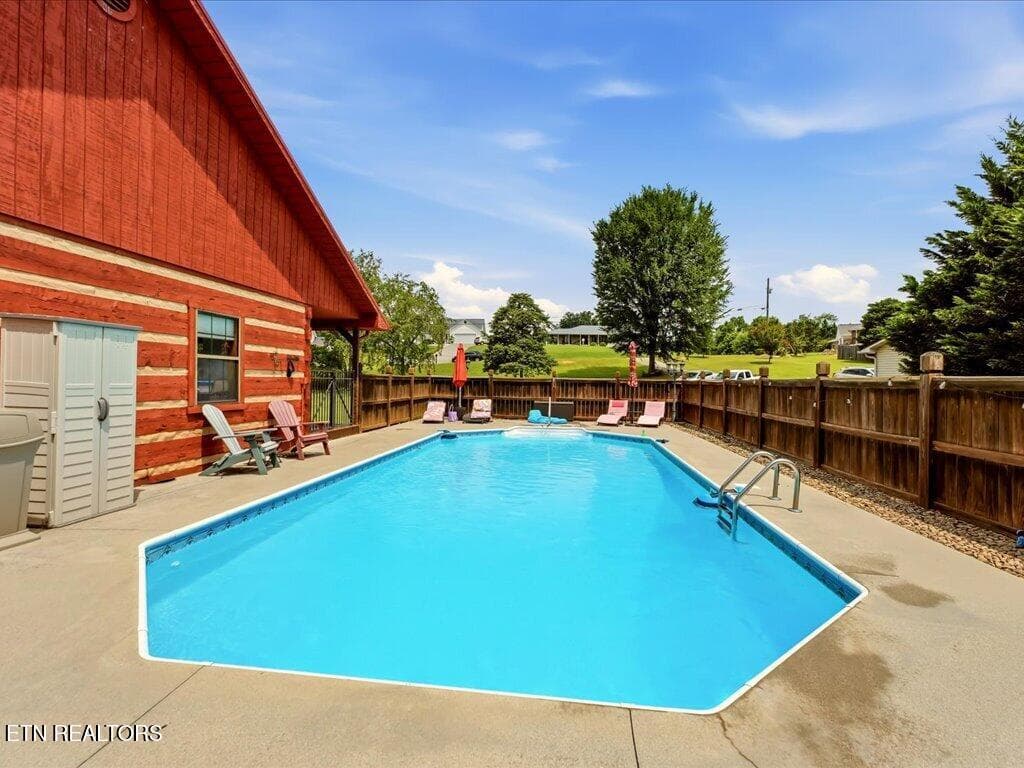 855 Chestnut Grove Cir - 3 - 855 Chestnut Grove Circle, Dandridge, TN 37725