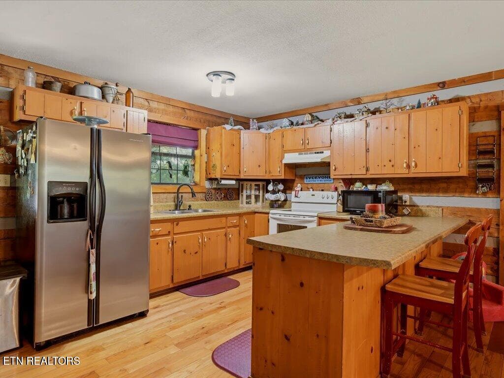 855 Chestnut Grove Cir - 12 - 855 Chestnut Grove Circle, Dandridge, TN 37725