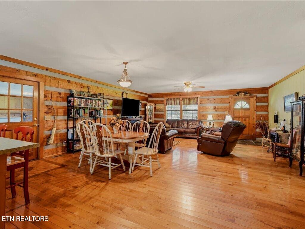 855 Chestnut Grove Cir - 15 - 855 Chestnut Grove Circle, Dandridge, TN 37725