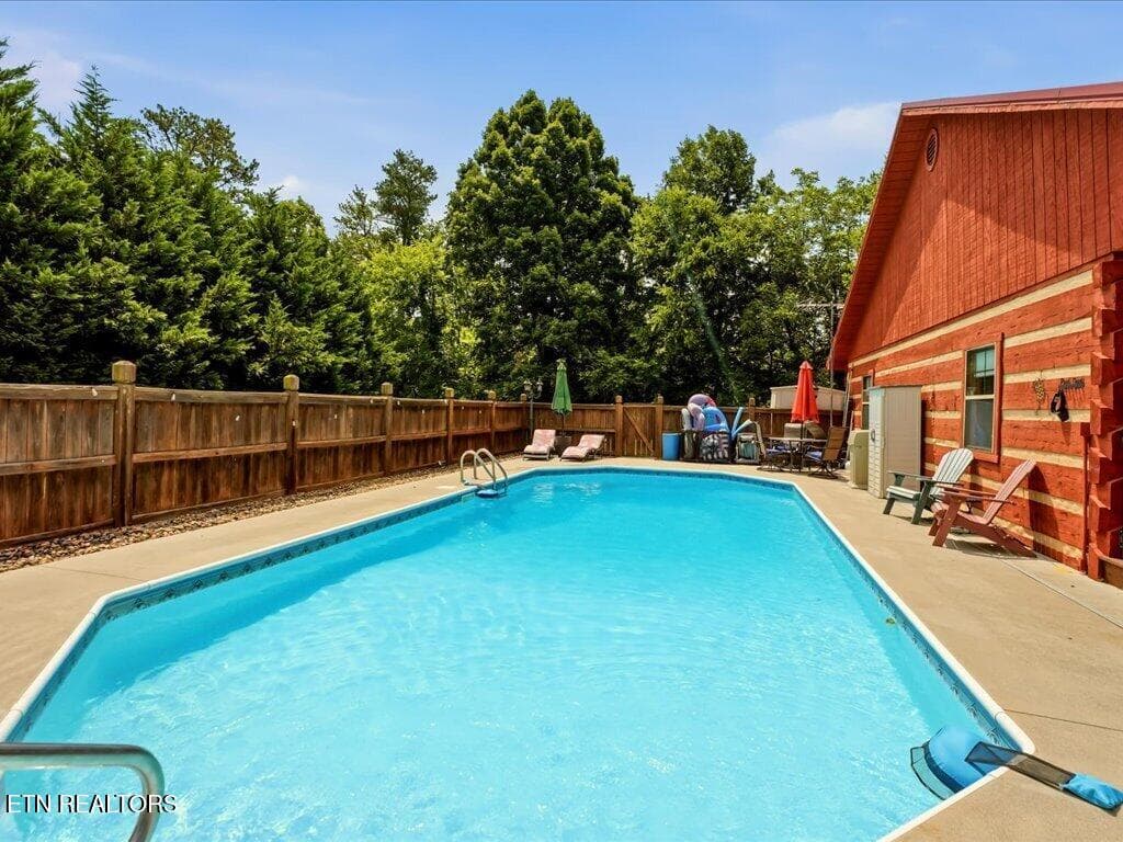 855 Chestnut Grove Cir - 27 - 855 Chestnut Grove Circle, Dandridge, TN 37725