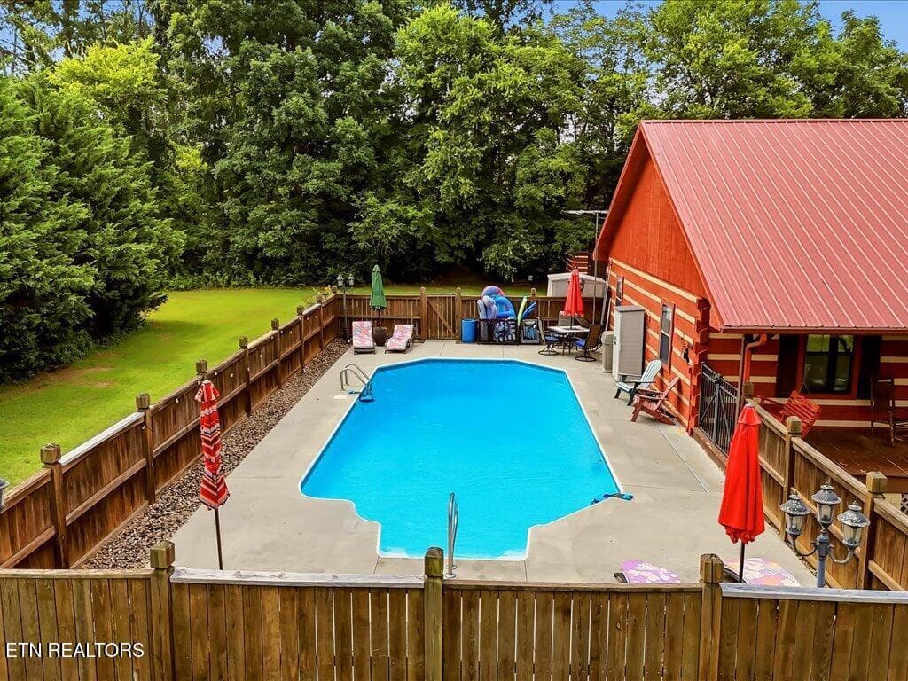 855 Chestnut Grove Cir - 31 - 855 Chestnut Grove Circle, Dandridge, TN 37725