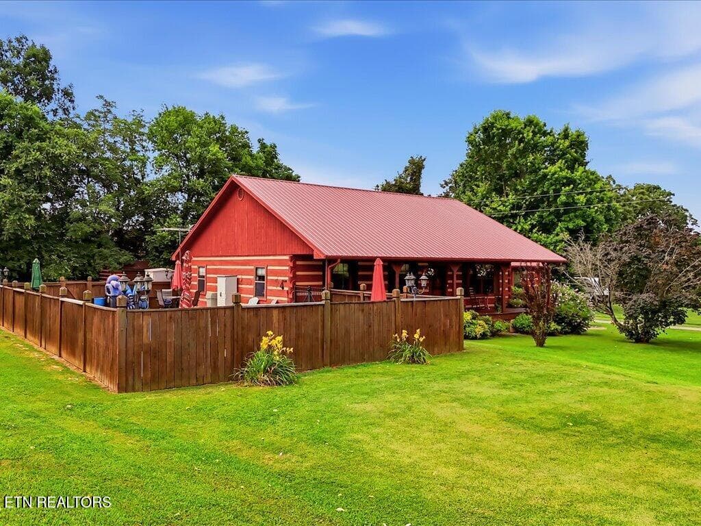 855 Chestnut Grove Cir - 33 - 855 Chestnut Grove Circle, Dandridge, TN 37725