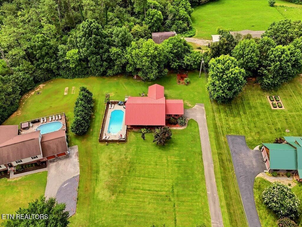 855 Chestnut Grove Cir - 41 - 855 Chestnut Grove Circle, Dandridge, TN 37725