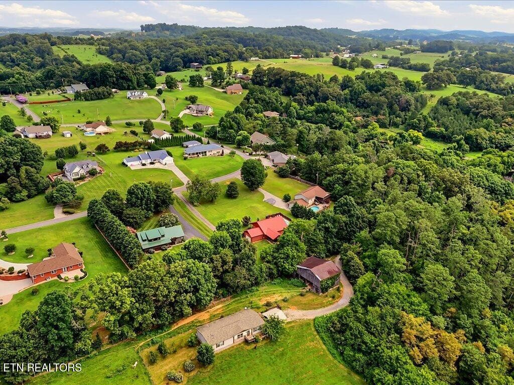 855 Chestnut Grove Cir - 45 - 855 Chestnut Grove Circle, Dandridge, TN 37725