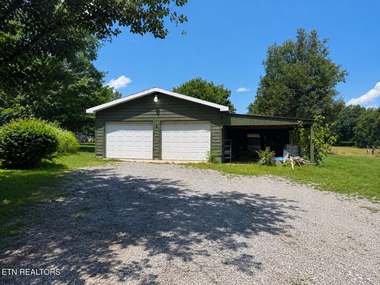 3AEB8118-07B6-4EE5-A9ED-A0FAD3BF69CC - 2107 Potato Farm Rd, Crossville, TN 38571