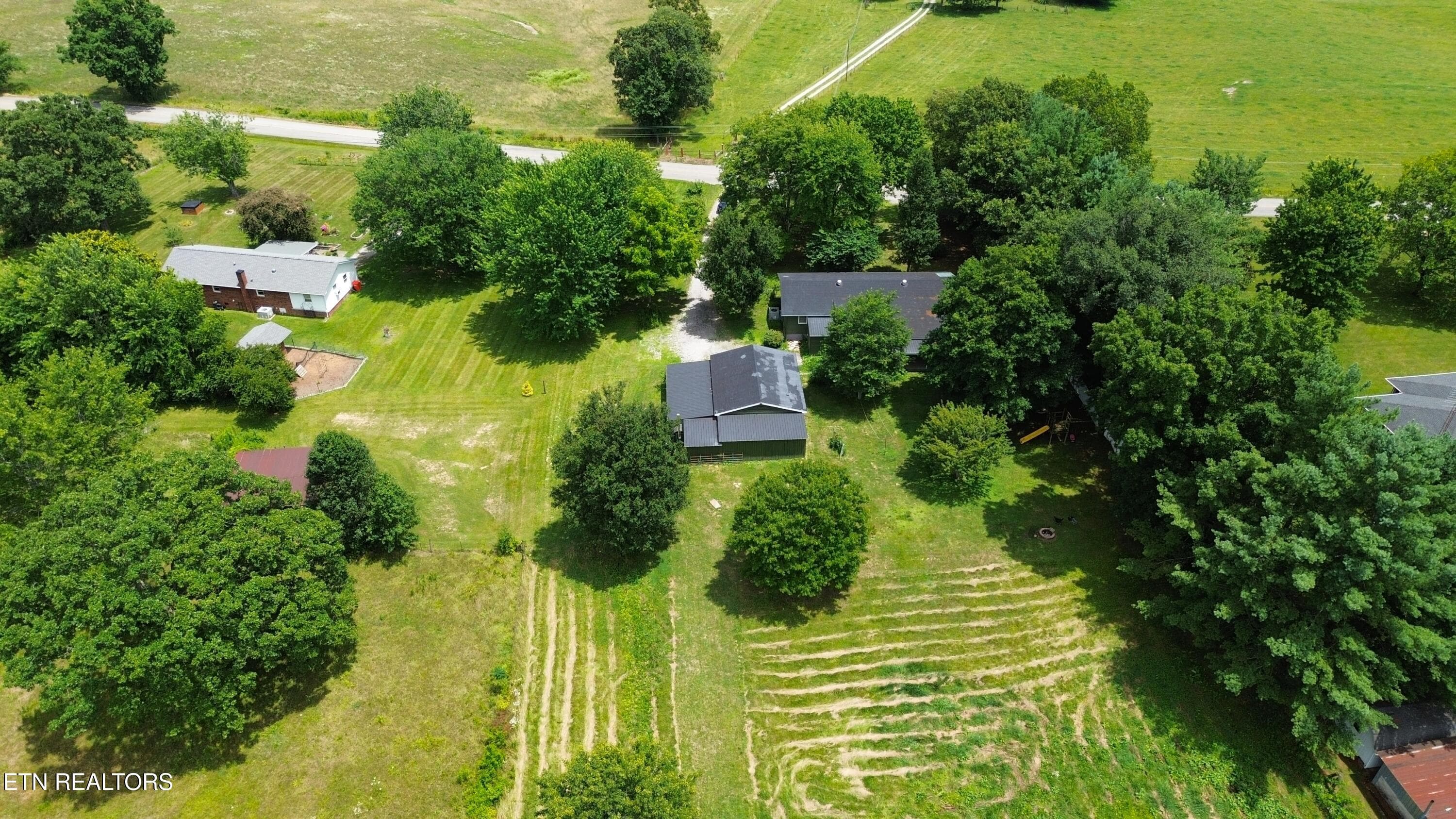 DJI_0335 - 2107 Potato Farm Rd, Crossville, TN 38571