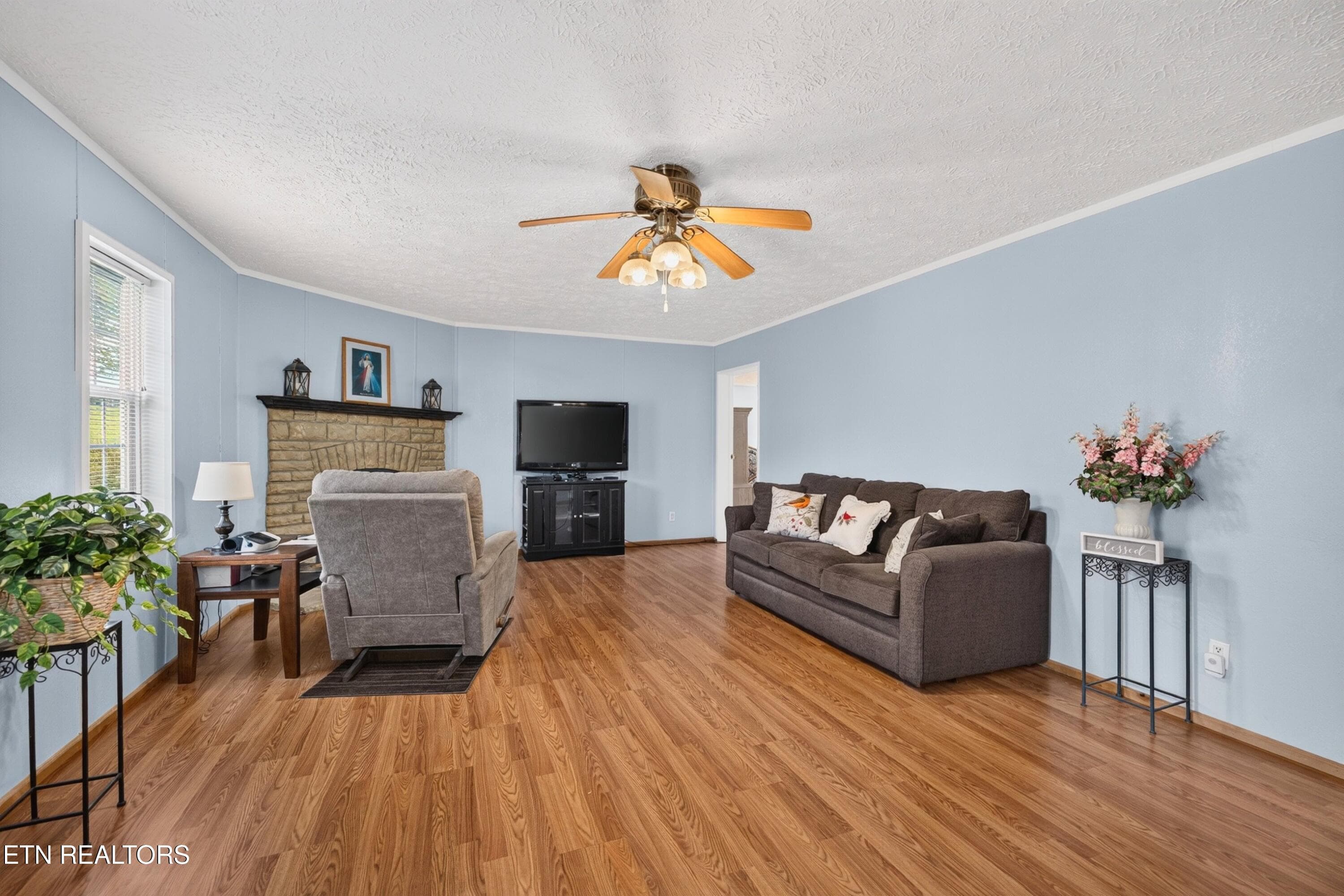 009-4161CartersValleyRoad-ChurchHill-TN- - 4161 Carters Valley Rd, Church Hill, TN 37642