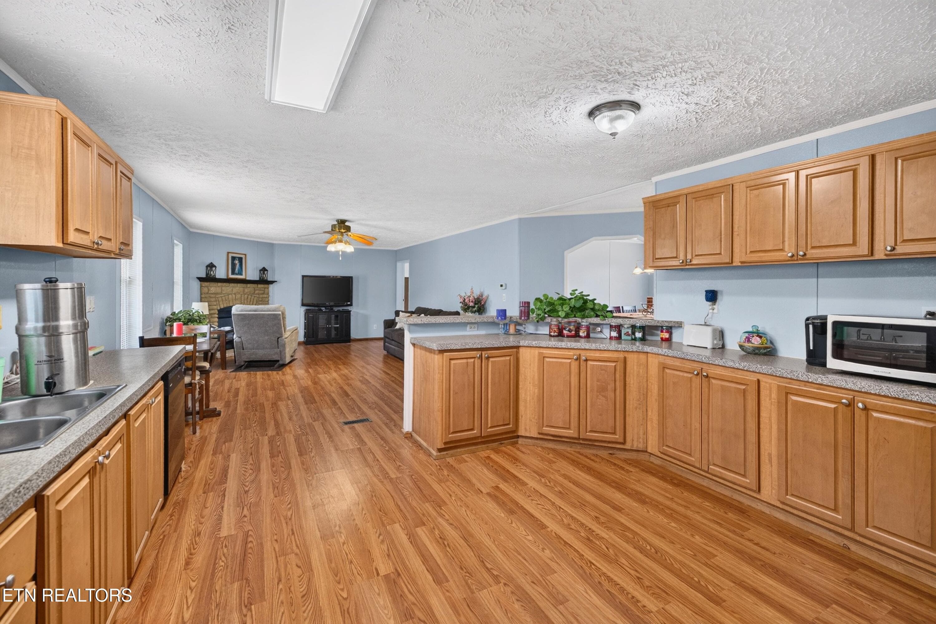 012-4161CartersValleyRoad-ChurchHill-TN- - 4161 Carters Valley Rd, Church Hill, TN 37642