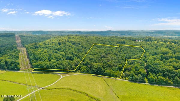 IMG_5759 - 1913 Dry Fork Valley Rd, Philadelphia, TN 37846