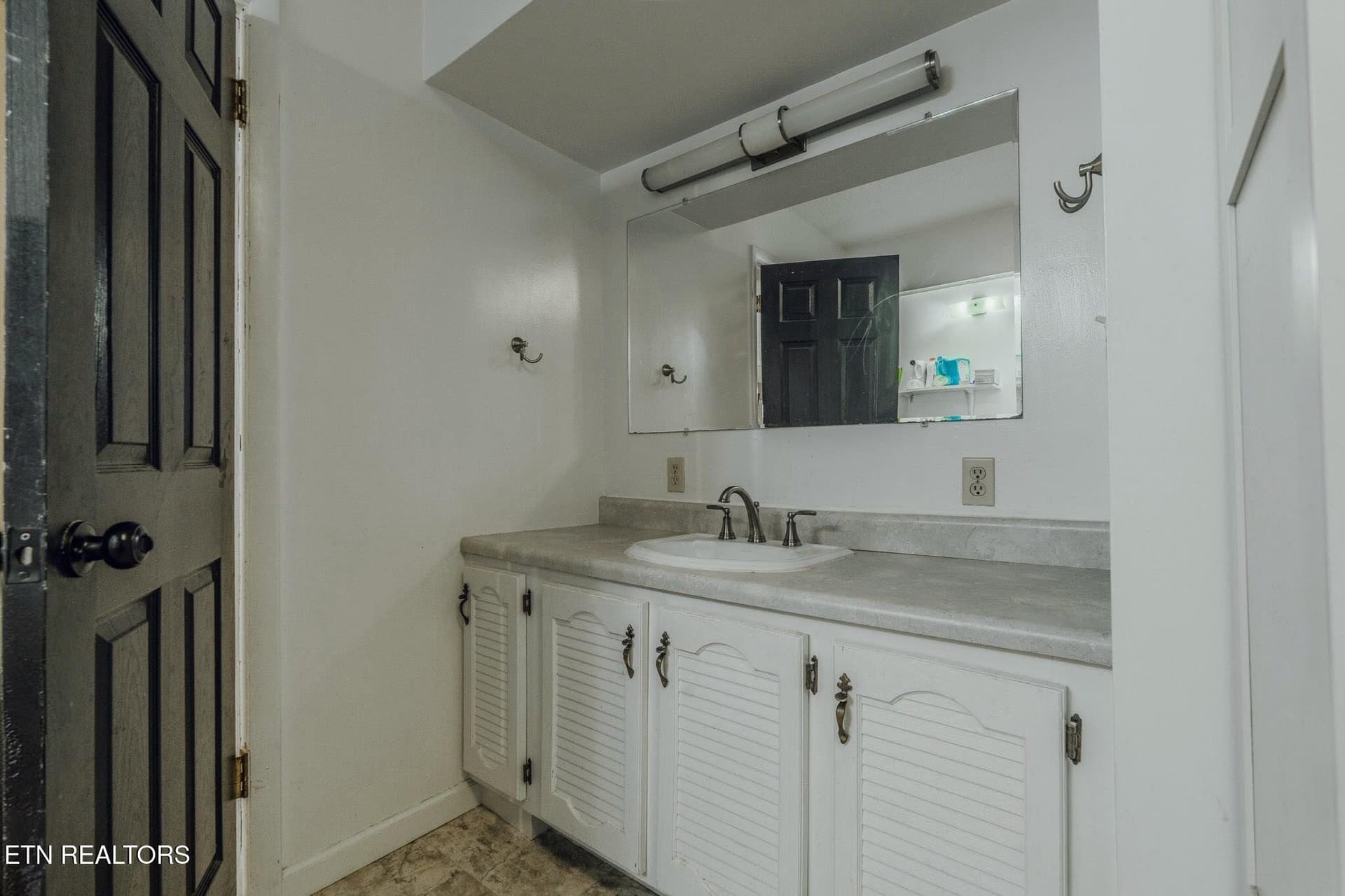 14-web-or-mls-1207-fagley-dr~2 - 1207 Fagley Drive, Seymour, TN 37865