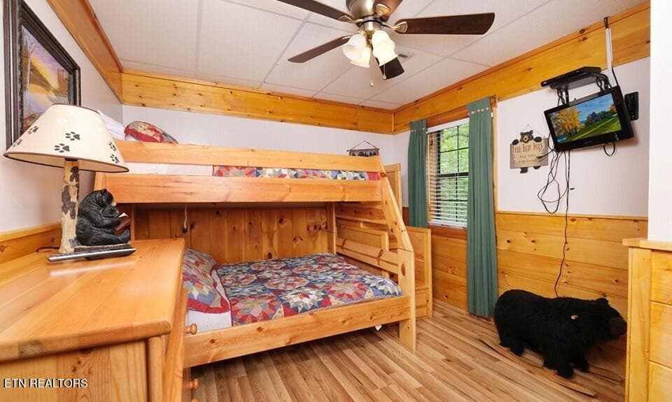 pigeon-forge-cabin-rocky-top-bedroom-91 - 623 Iron Mountain Rd, Pigeon Forge, TN 37863, Pigeon Forge