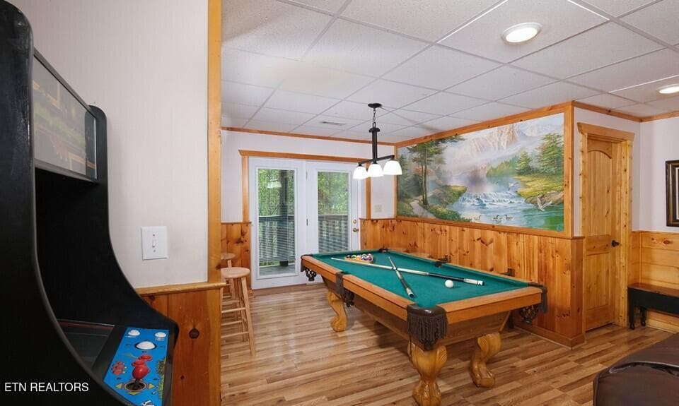 pigeon-forge-cabin-rocky-top-recreation- - 623 Iron Mountain Rd, Pigeon Forge, TN 37863, Pigeon Forge
