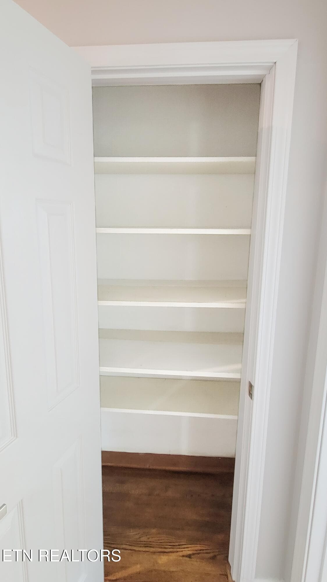 HALLWAY CLOSET STORAGE - 5501 Kenbrook Lane, Knoxville, TN 37921, Knoxville