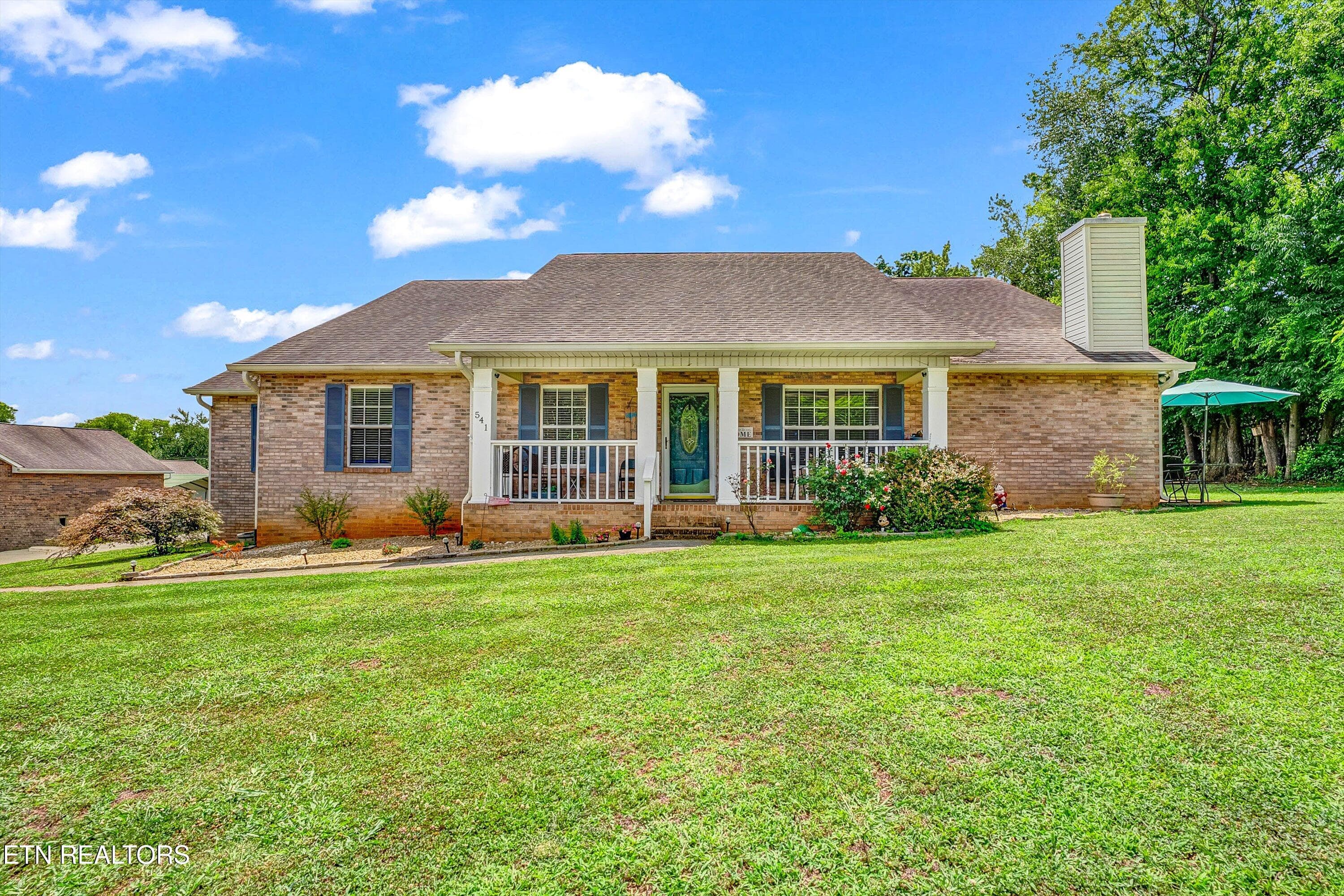 01-Front A1 - 541 Sandy Springs Rd, Maryville, TN 37803