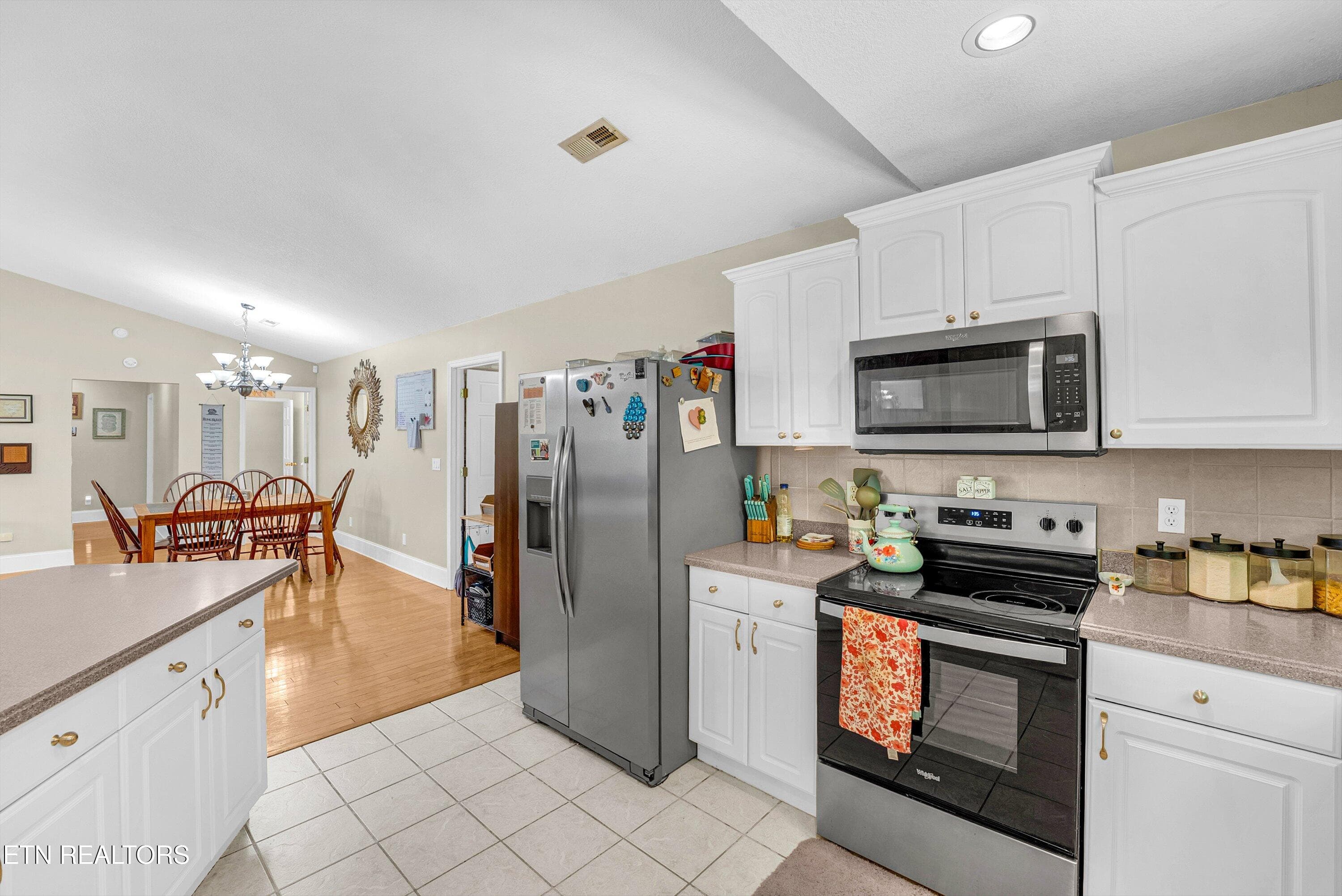 20-Kitchen A5 - 541 Sandy Springs Rd, Maryville, TN 37803