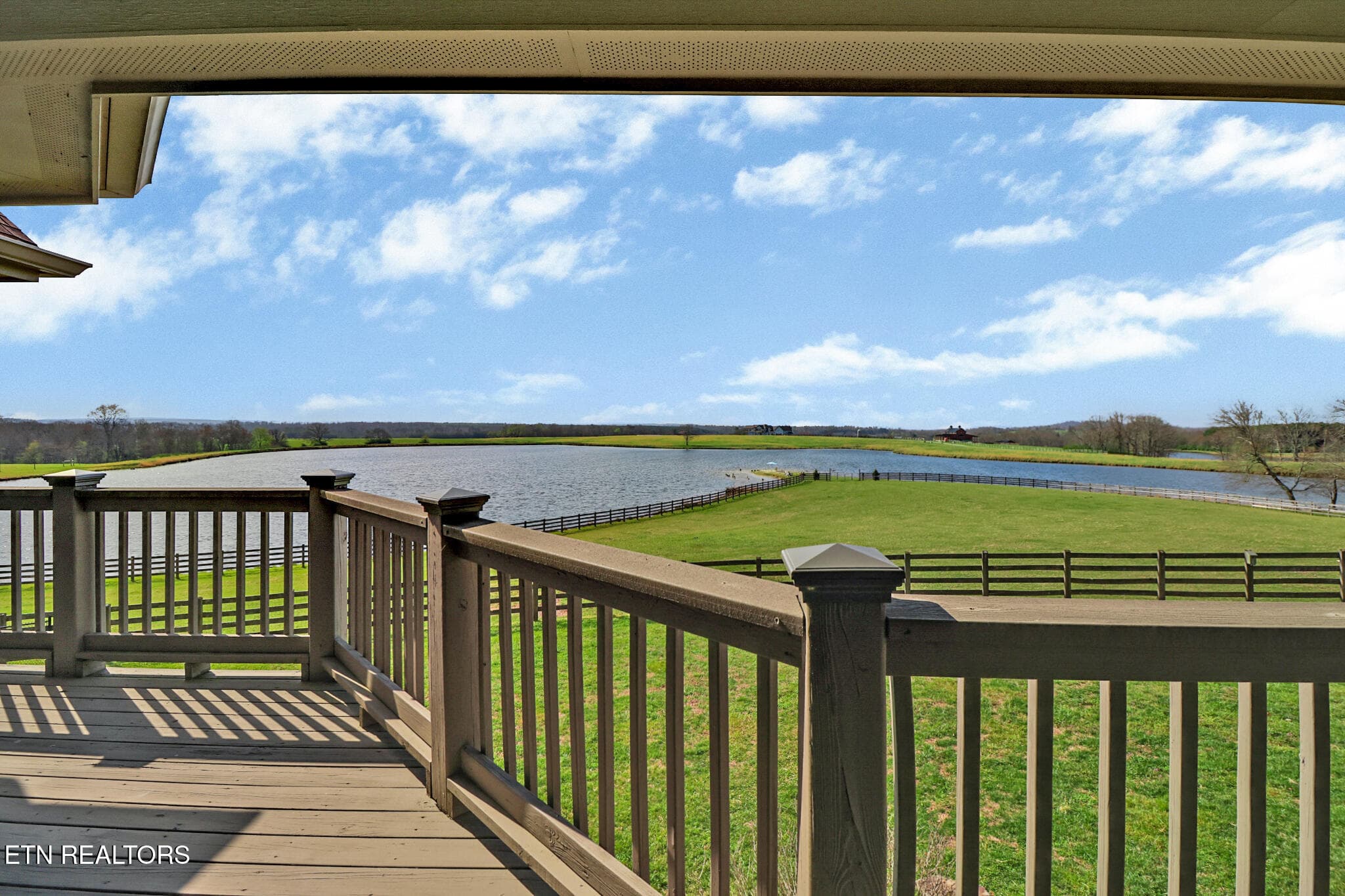660046130_10243184921705164_690530272068 - 1201 Bridle Trail, Spencer, TN 38585
