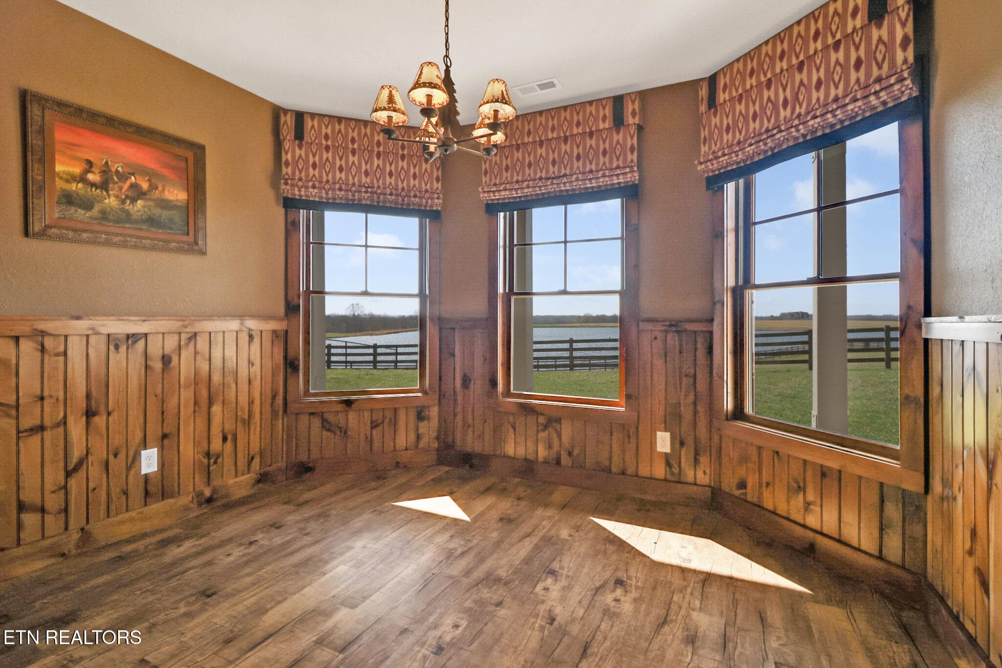660094760_10243184926625287_888661954077 - 1201 Bridle Trail, Spencer, TN 38585