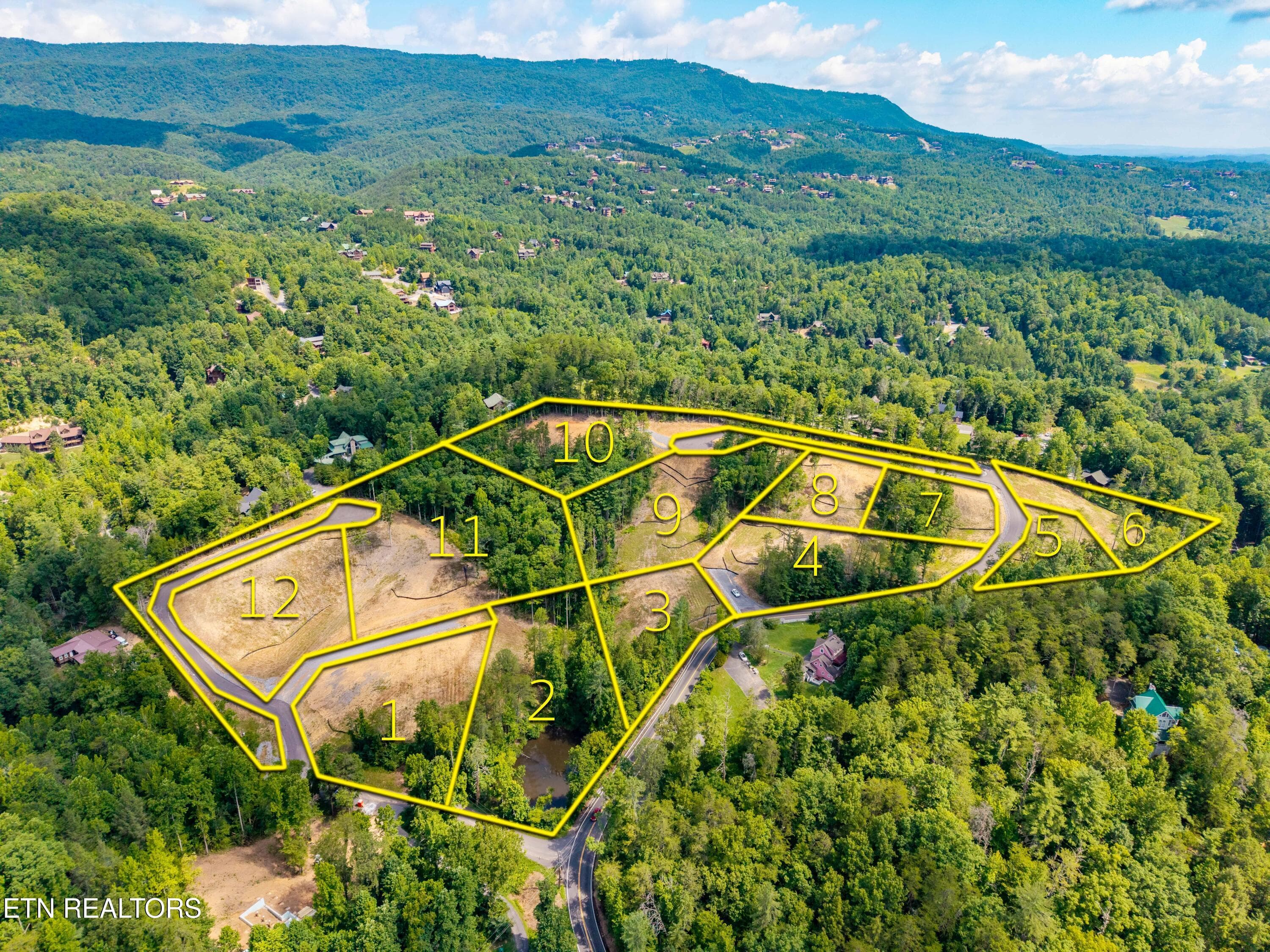 FranklinGrove-134 - Waldens Creek Rd, Sevierville, TN 37862
