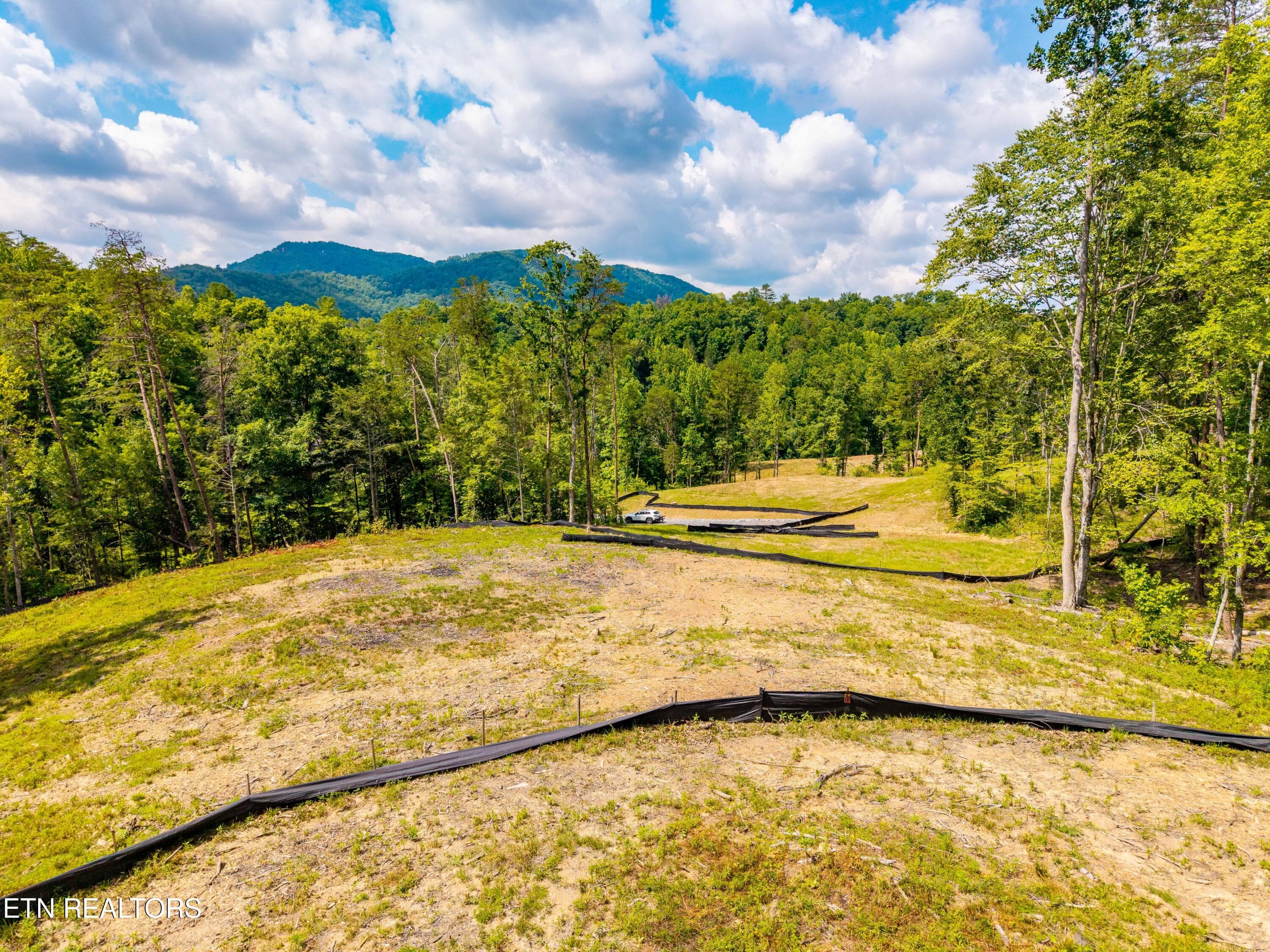 FranklinGrove-146 - Waldens Creek Rd, Sevierville, TN 37862
