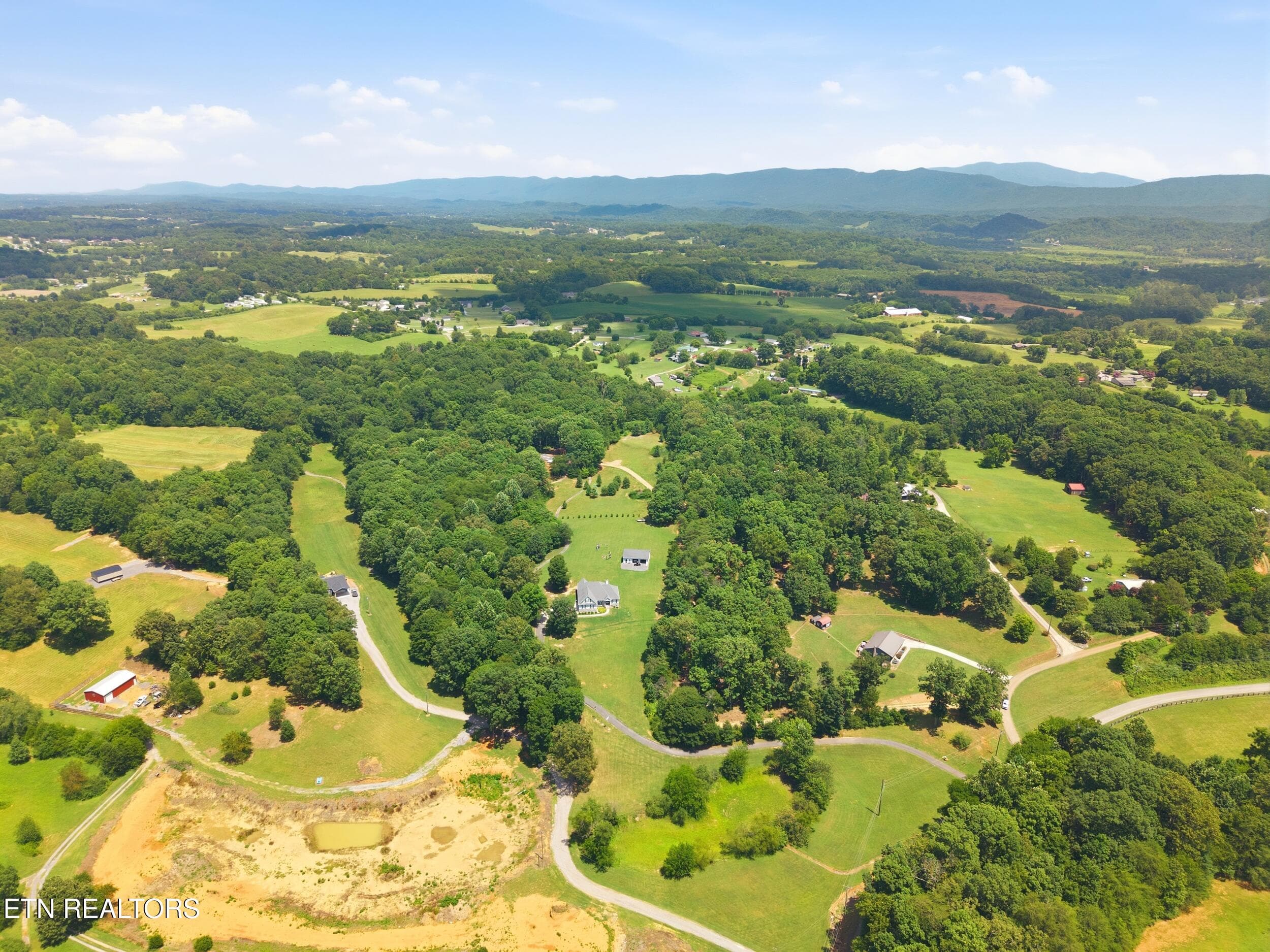 102_vaden_rd_0002 - 102 Vaden Rd, Maryville, TN 37801