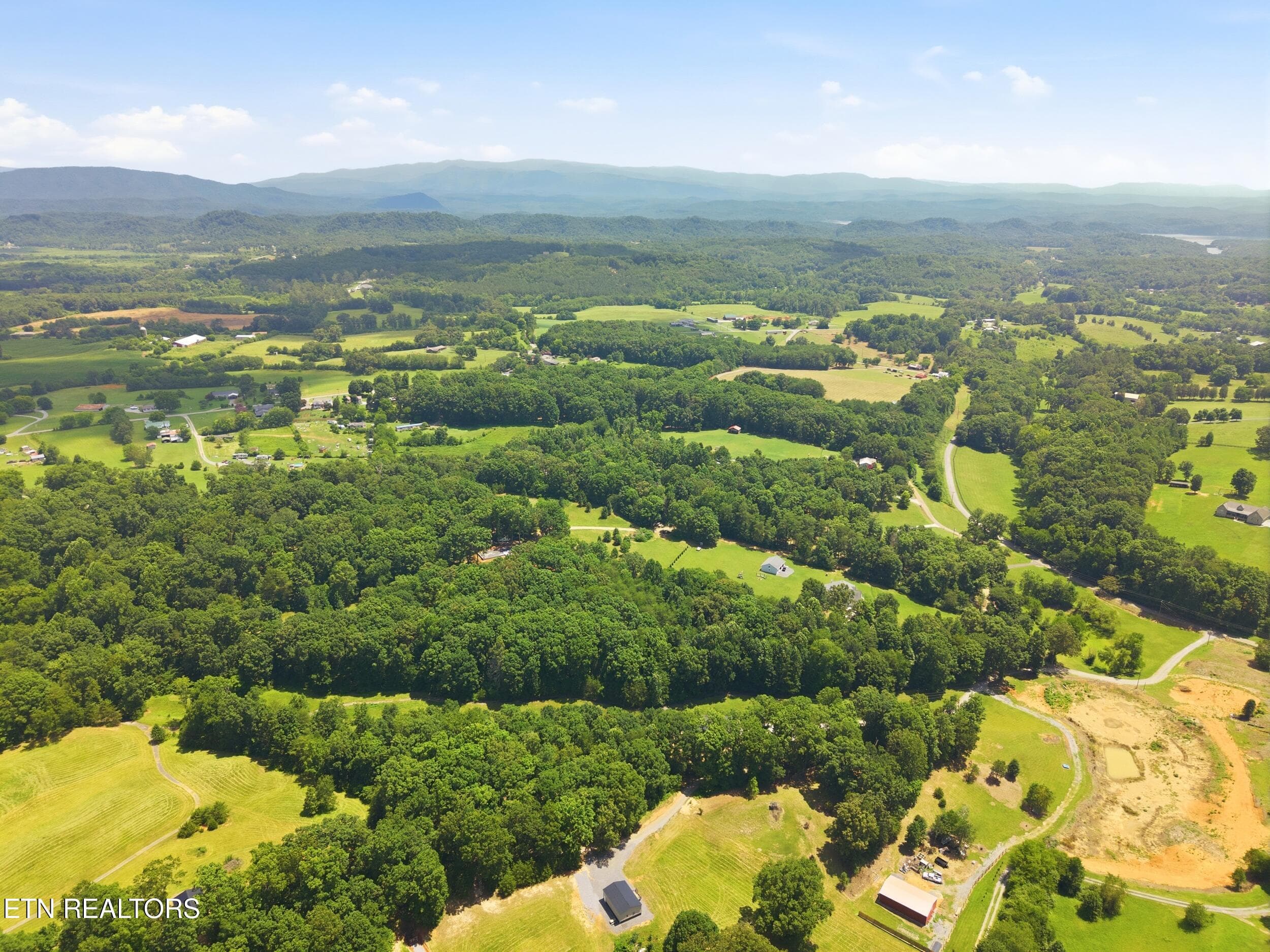 102_vaden_rd_0005 - 102 Vaden Rd, Maryville, TN 37801