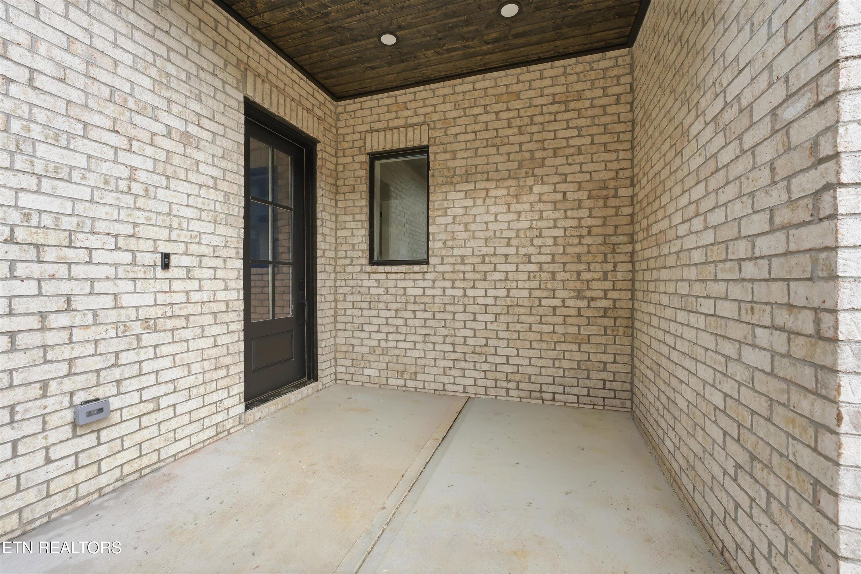 Entry - 625 October Glory Lane, Knoxville, TN 37934, Knoxville