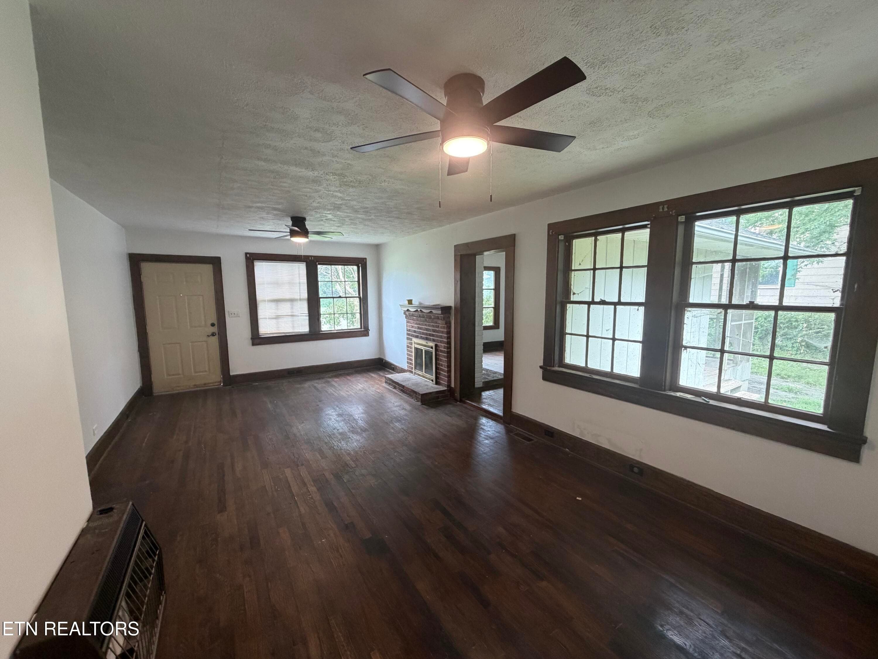 IMG_1013 - 1212 Woodlawn Ave, Maryville, TN 37804, Maryville