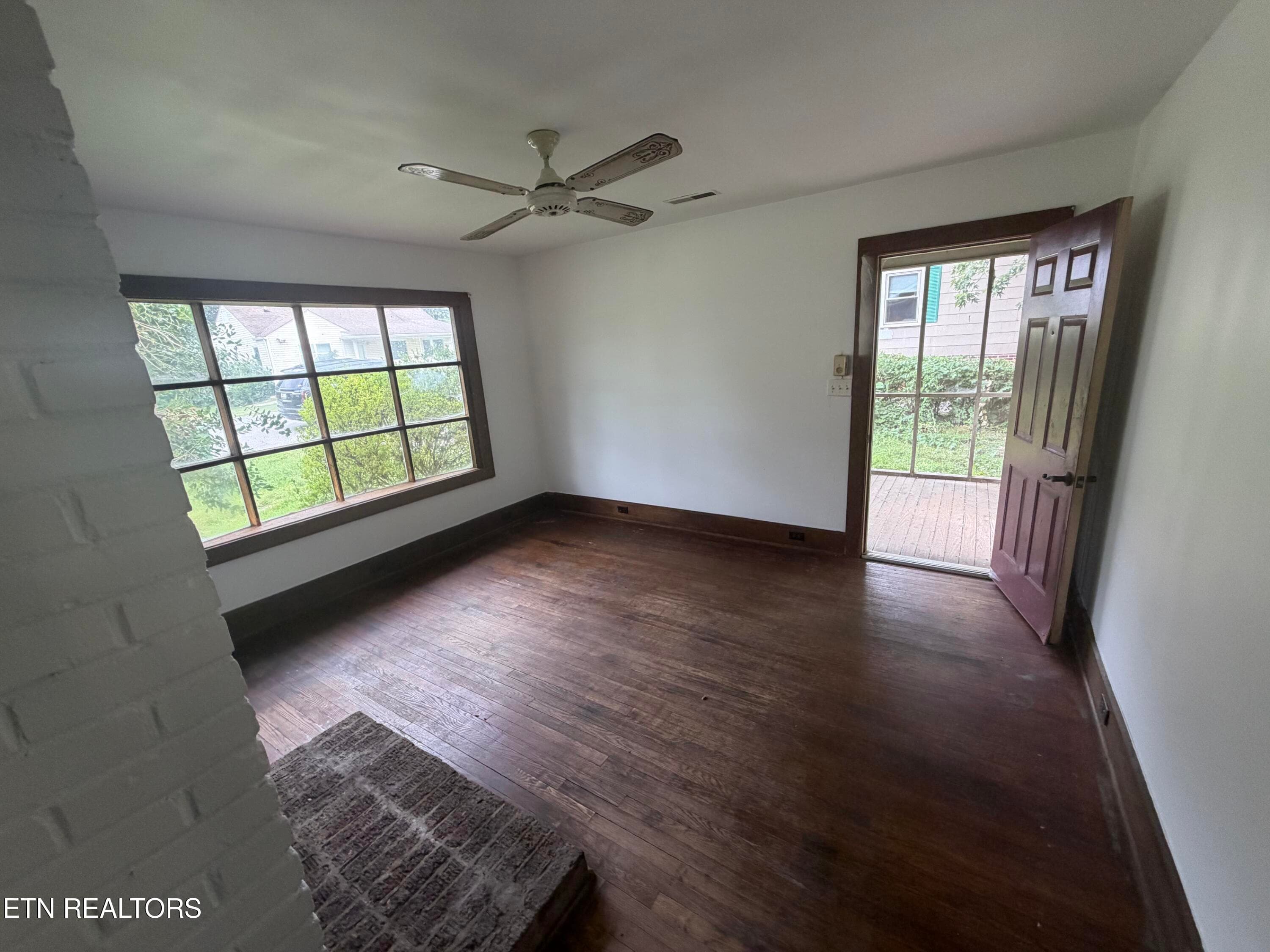 IMG_1011 - 1212 Woodlawn Ave, Maryville, TN 37804, Maryville