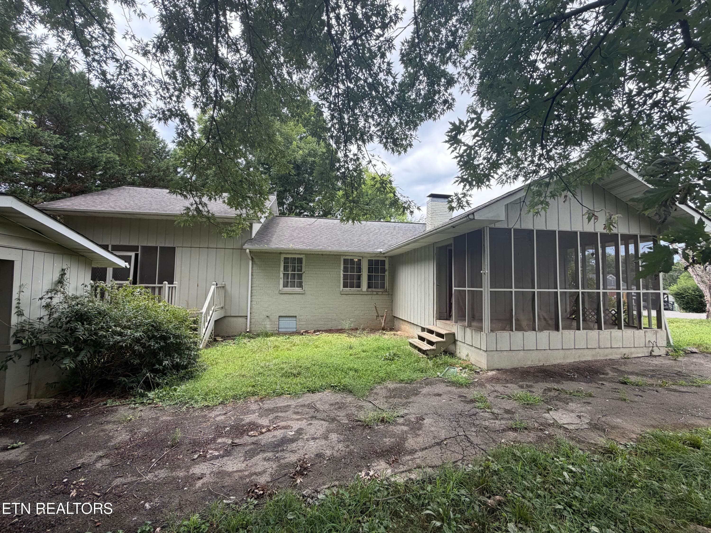 IMG_1008 - 1212 Woodlawn Ave, Maryville, TN 37804, Maryville