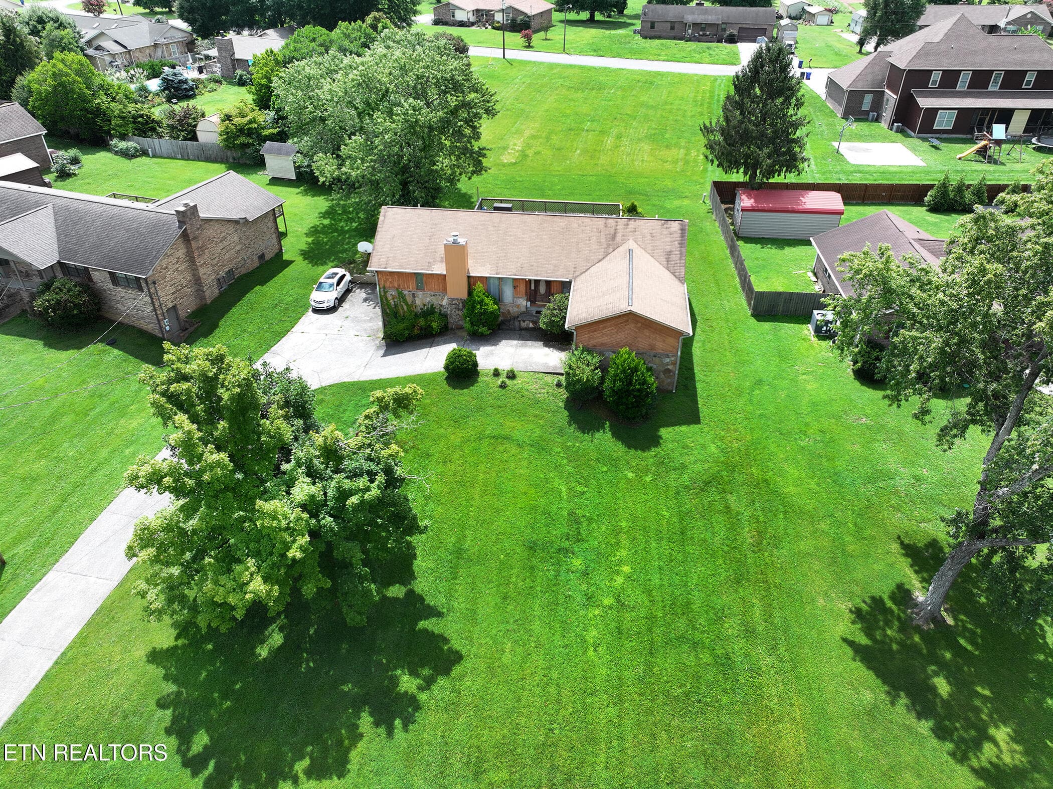 DJI_20260714115327_0466_D - 1816 River Shores Drive, Knoxville, TN 37914, Knoxville