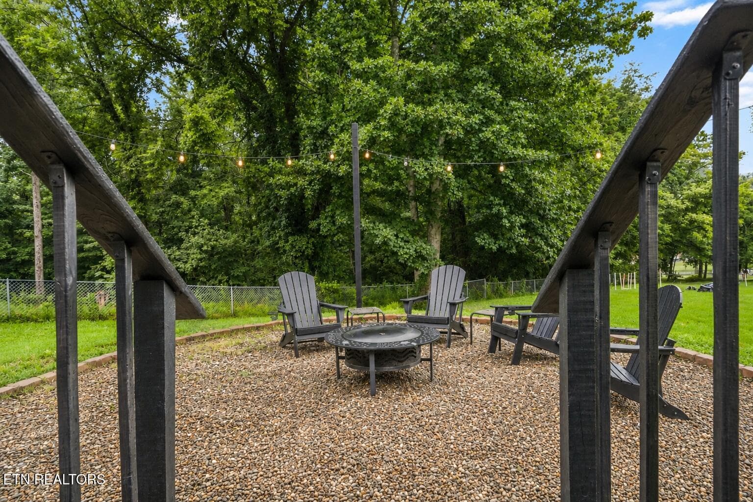 Firepit - 119 Springhouse Rd, Powell, TN 37849, Powell