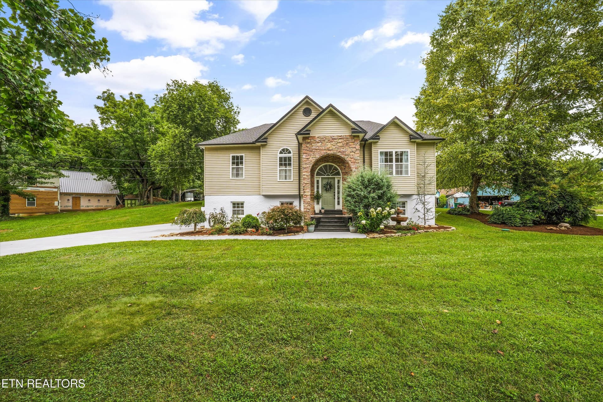 02-622 S Old Sevierville Pike34 - 622 S Old Sevierville Pike, Seymour, TN 37865