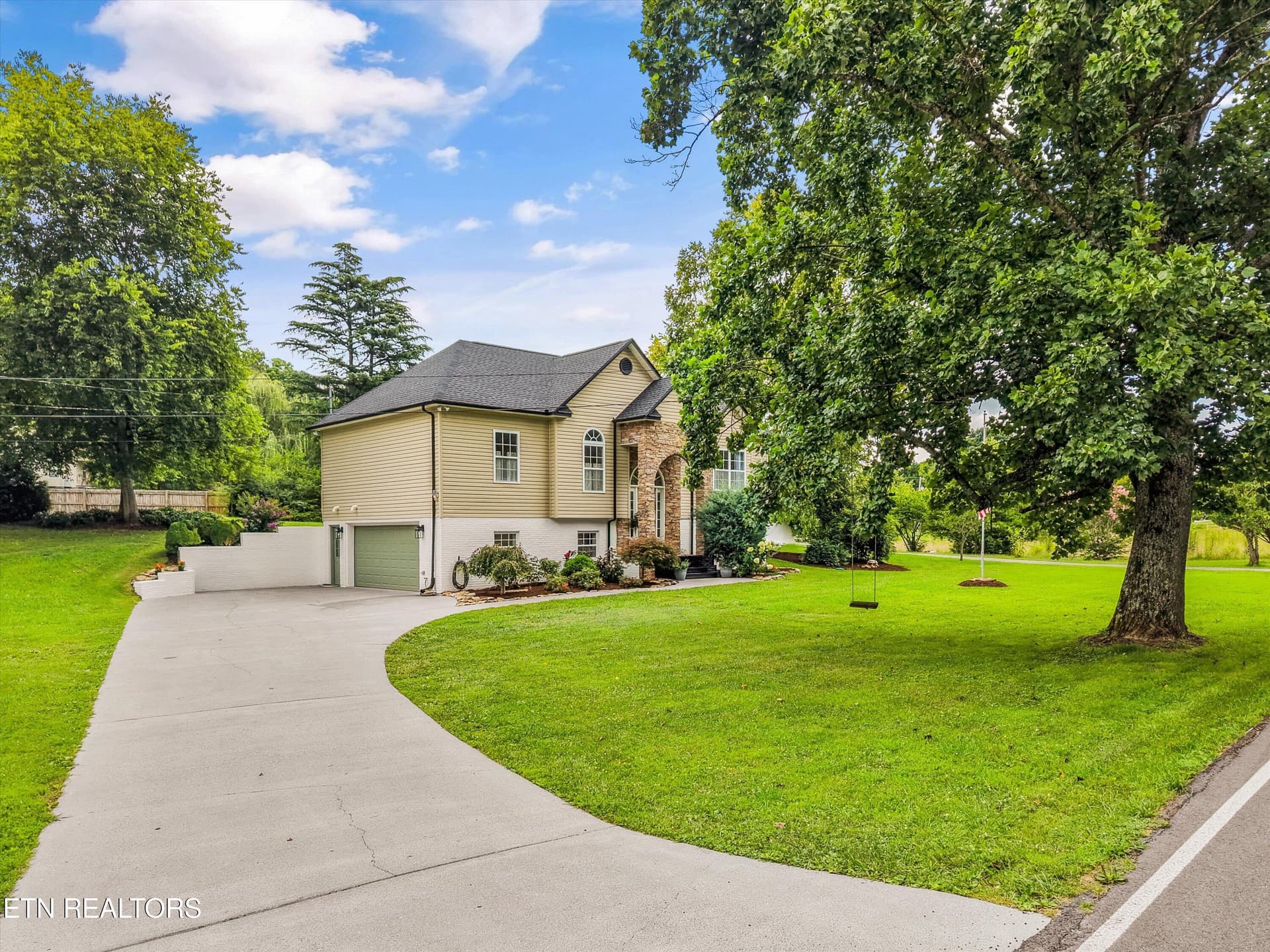 04-622 S Old Sevierville Pike45 - 622 S Old Sevierville Pike, Seymour, TN 37865