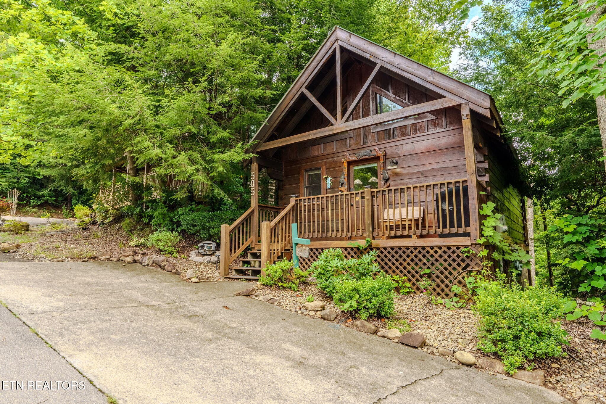 3-web-or-mls-505-hoot-owl-way - 505 Hoot Owl Way, Gatlinburg, TN 37738, Gatlinburg