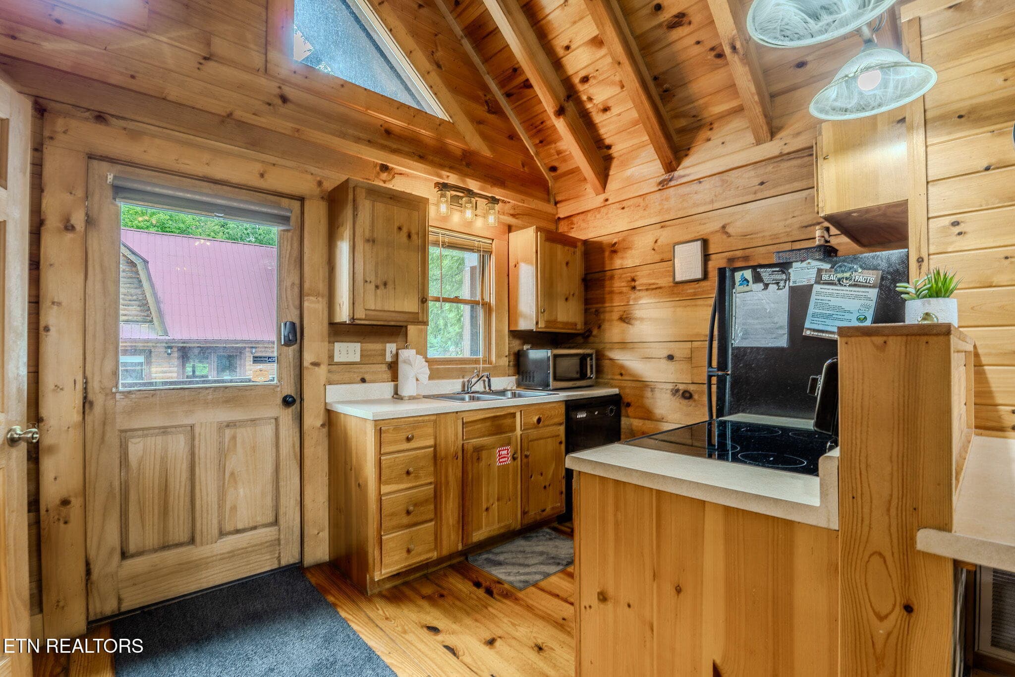 8-web-or-mls-505-hoot-owl-way - 505 Hoot Owl Way, Gatlinburg, TN 37738, Gatlinburg