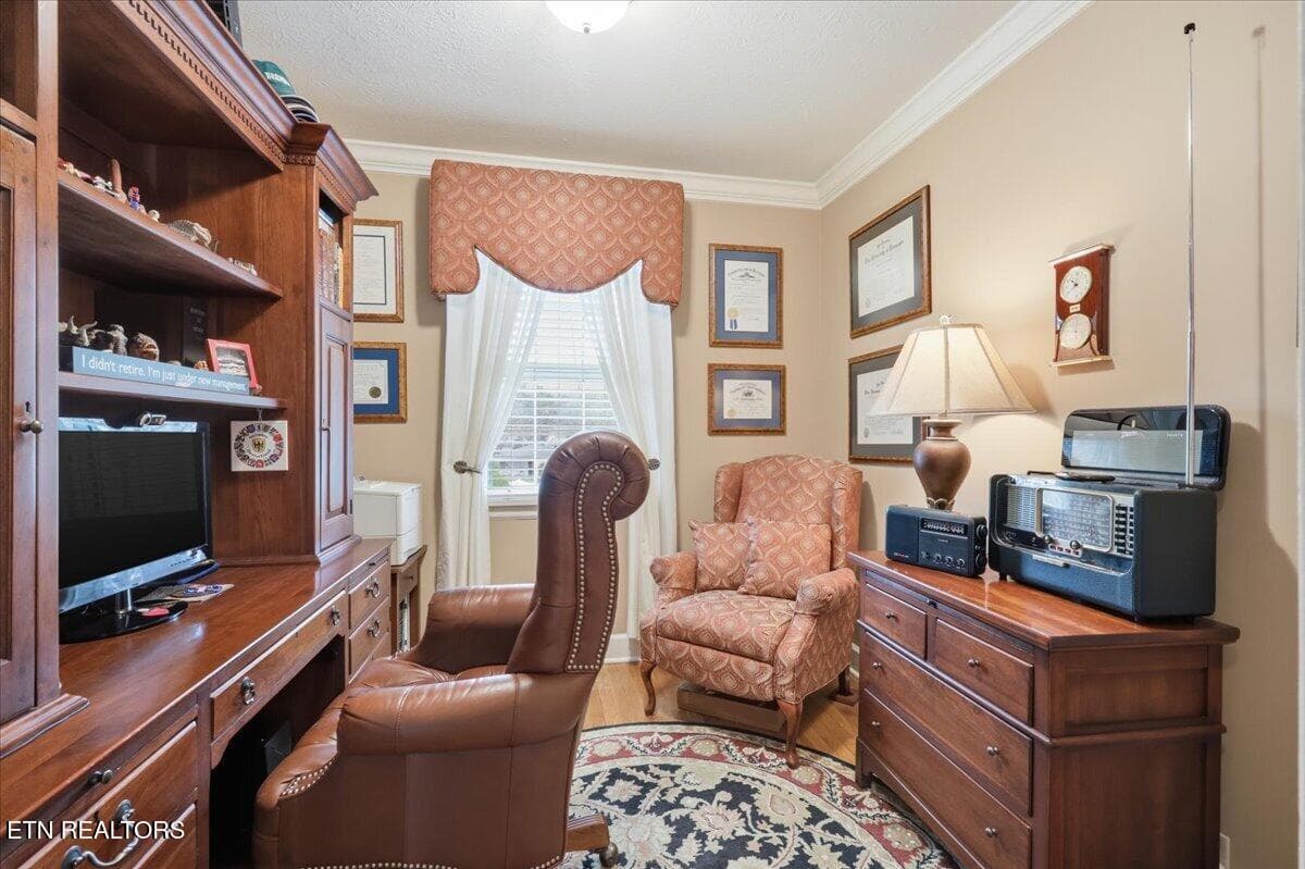 Photo 22 - 607 S Charles G Seivers Blvd, Clinton, TN 37716