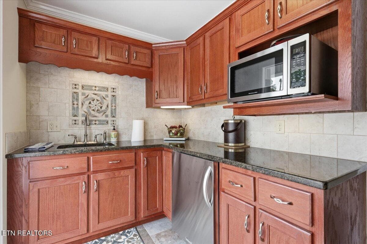 Photo 46 - 607 S Charles G Seivers Blvd, Clinton, TN 37716