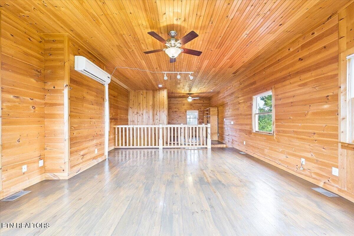 43-043 - 147 Eagle Ridge Pointe, Philadelphia, TN 37846