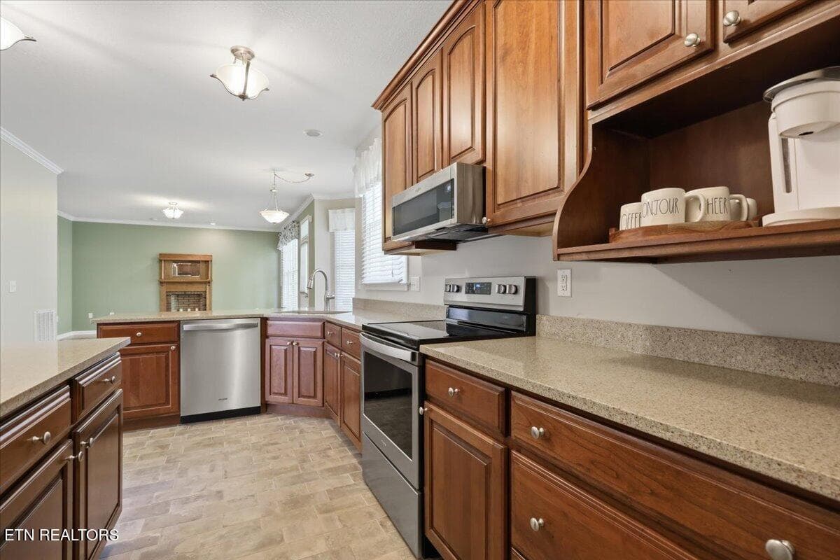 Kitchen - 4094 Davis Ford Rd, Maryville, TN 37804