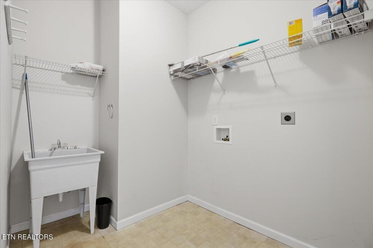 Utility Room - 4094 Davis Ford Rd, Maryville, TN 37804