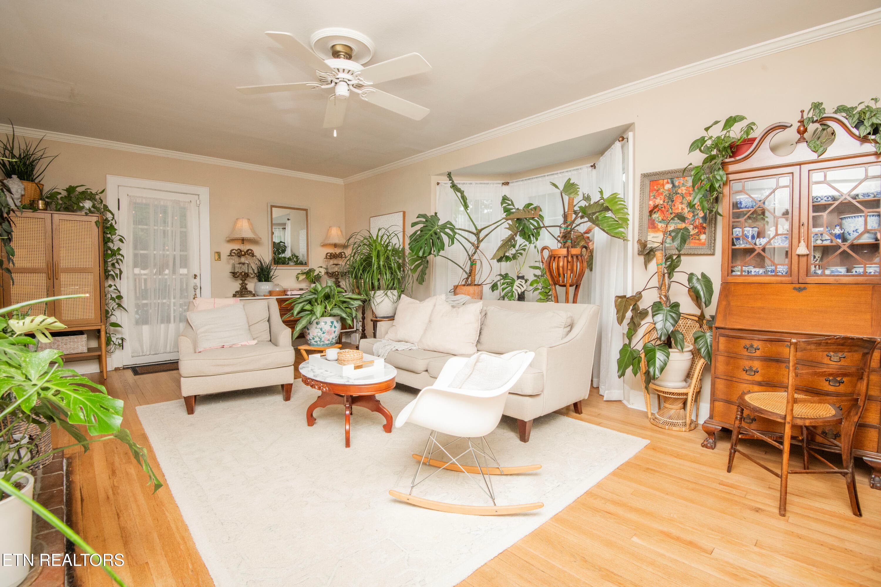living 8 - 6809 Nubbin Ridge Drive, Knoxville, TN 37919