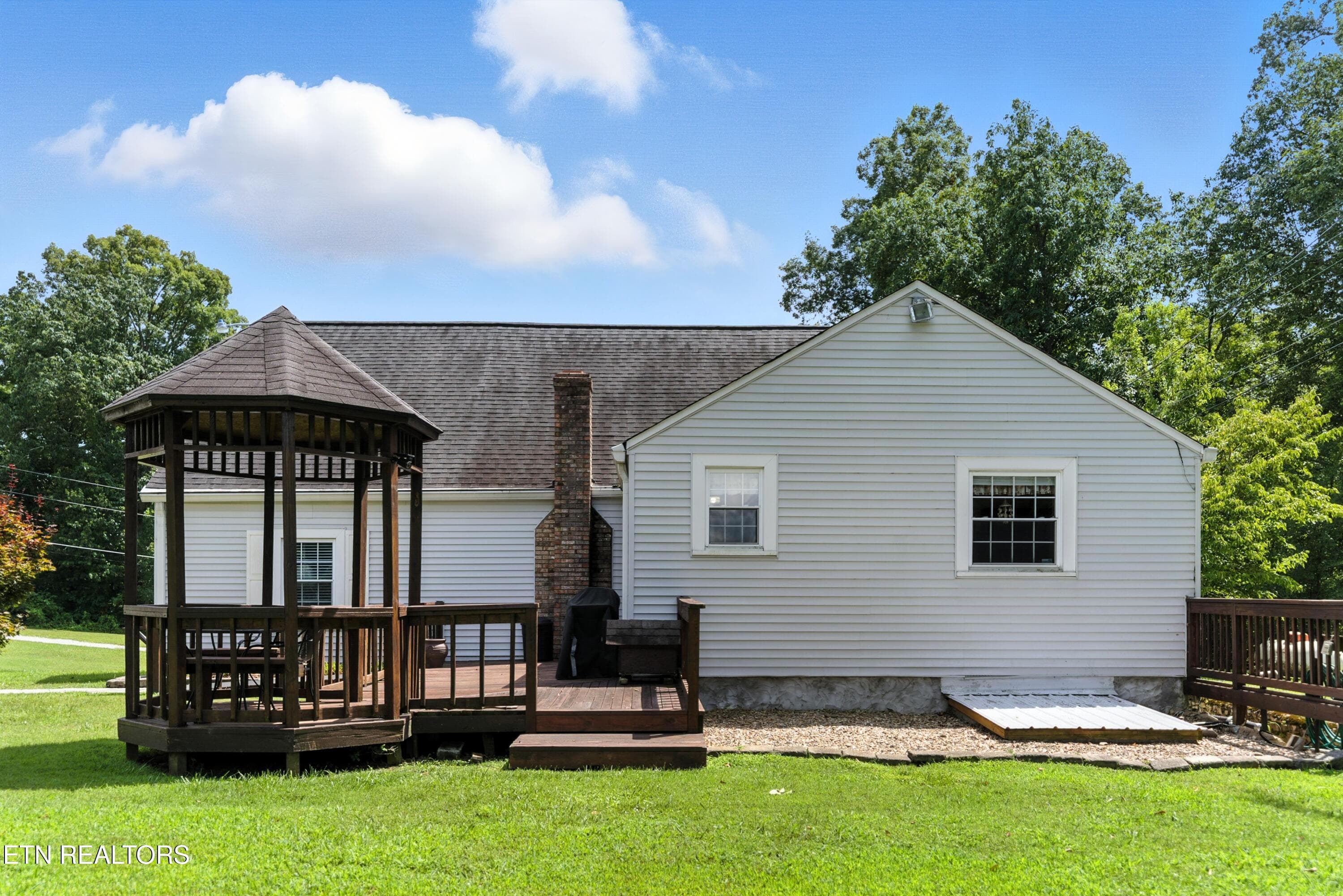 Photo Jul 23 2025, 12 41 43 AM (26) - 125 Barnes Lane, Strawberry Plains, TN 37871