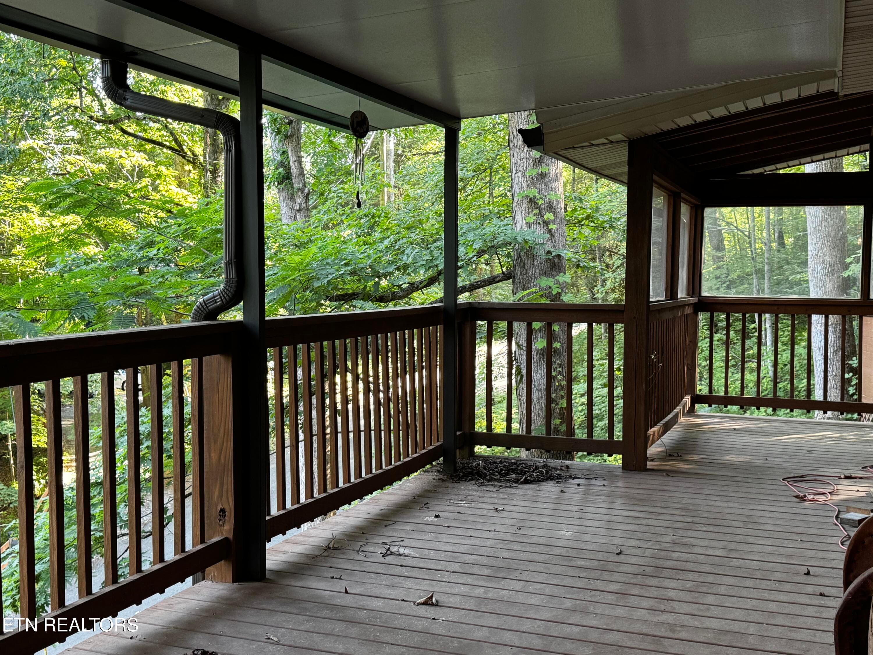 parton porch 2 - 530 Parton Drive, Gatlinburg, TN 37738, Gatlinburg