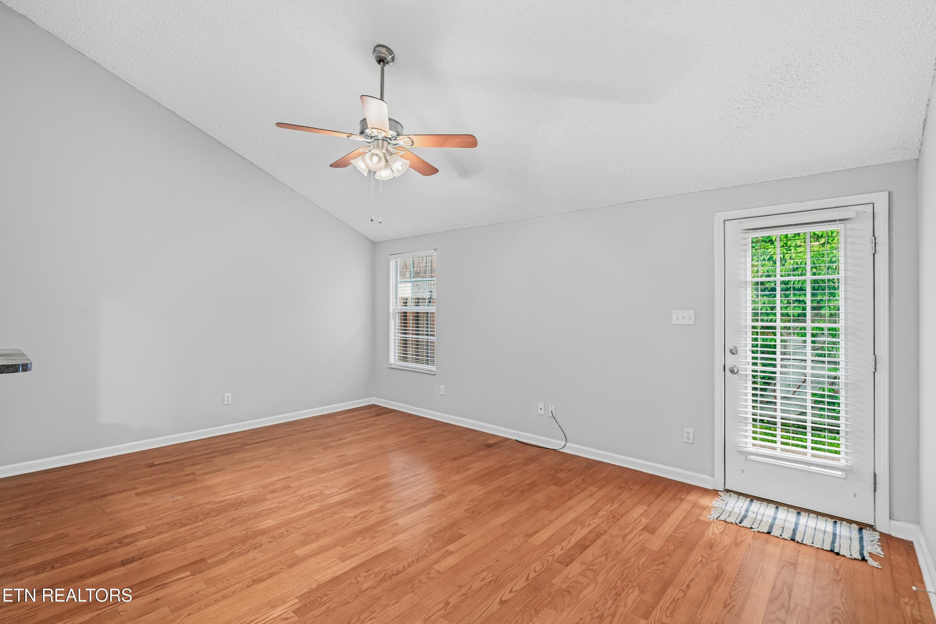 18-print-8059 Chambord Way-23 - 8059 Chambord Way, Powell, TN 37849