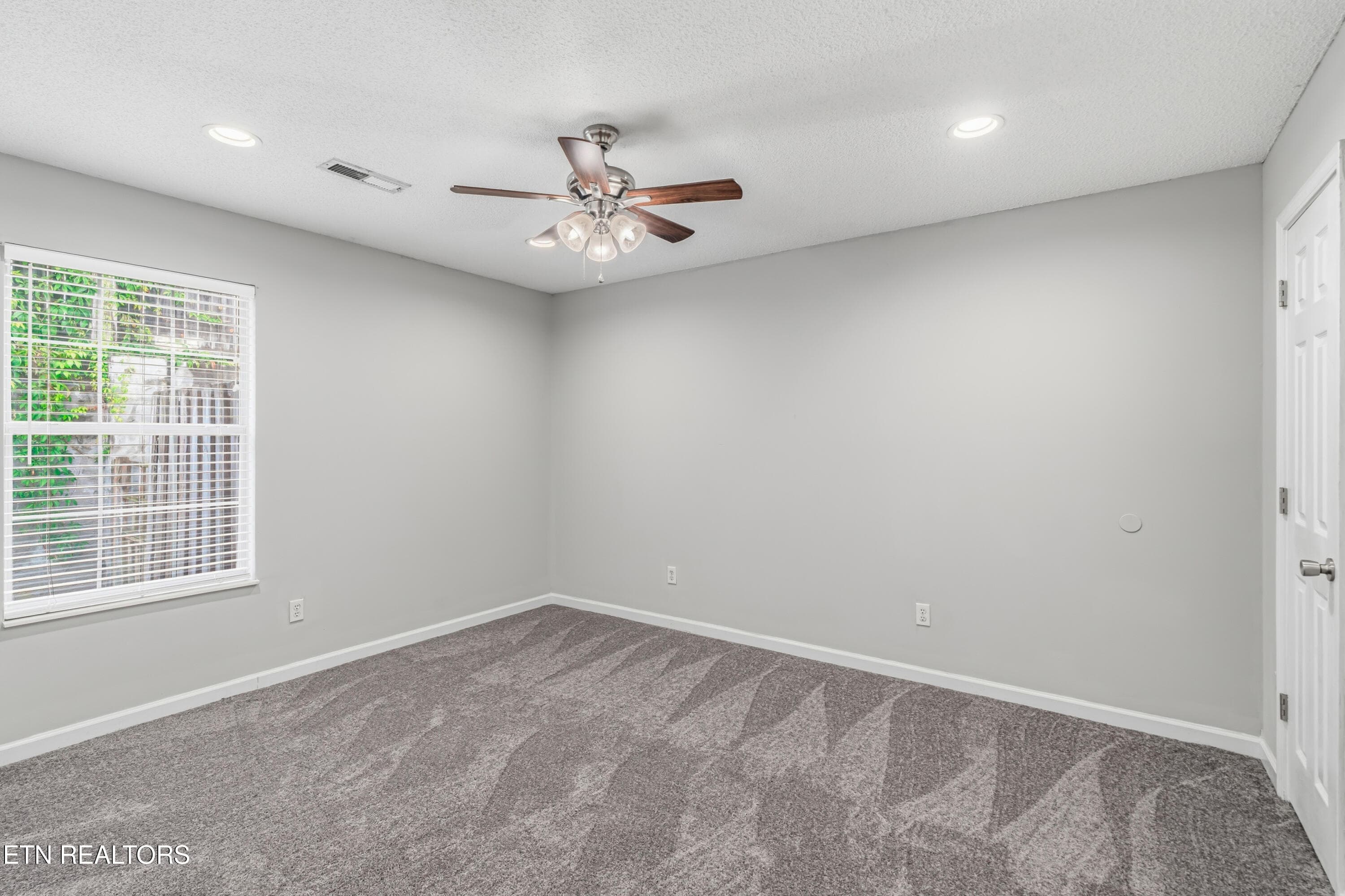 22-print-8059 Chambord Way-27 - 8059 Chambord Way, Powell, TN 37849