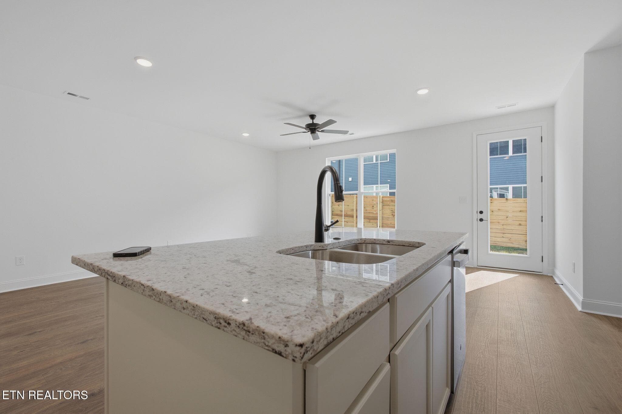 wj2607111-1017 - 1632 Lateglow Way, Knoxville, TN 37931, Knoxville
