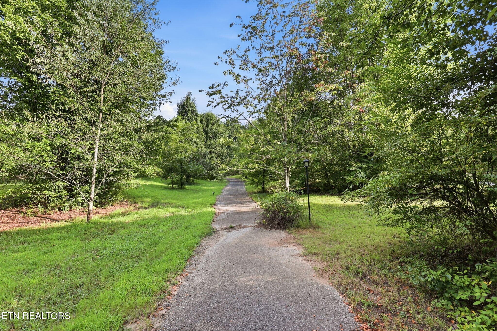Walking paths - 802 Lee Shirley Rd, Maryville, TN 37801