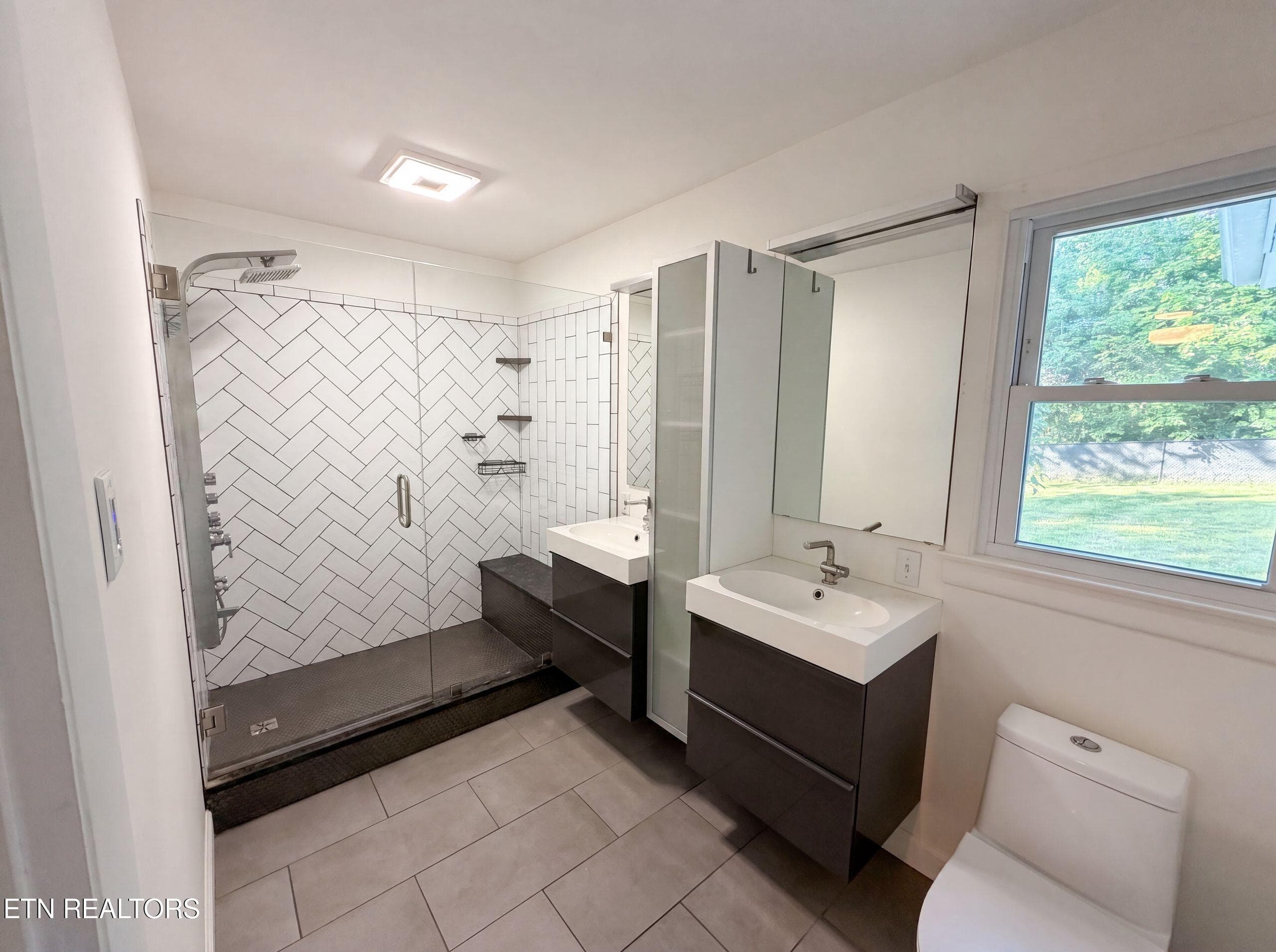listing_13 - 1017 Morrell Rd, Knoxville, TN 37919