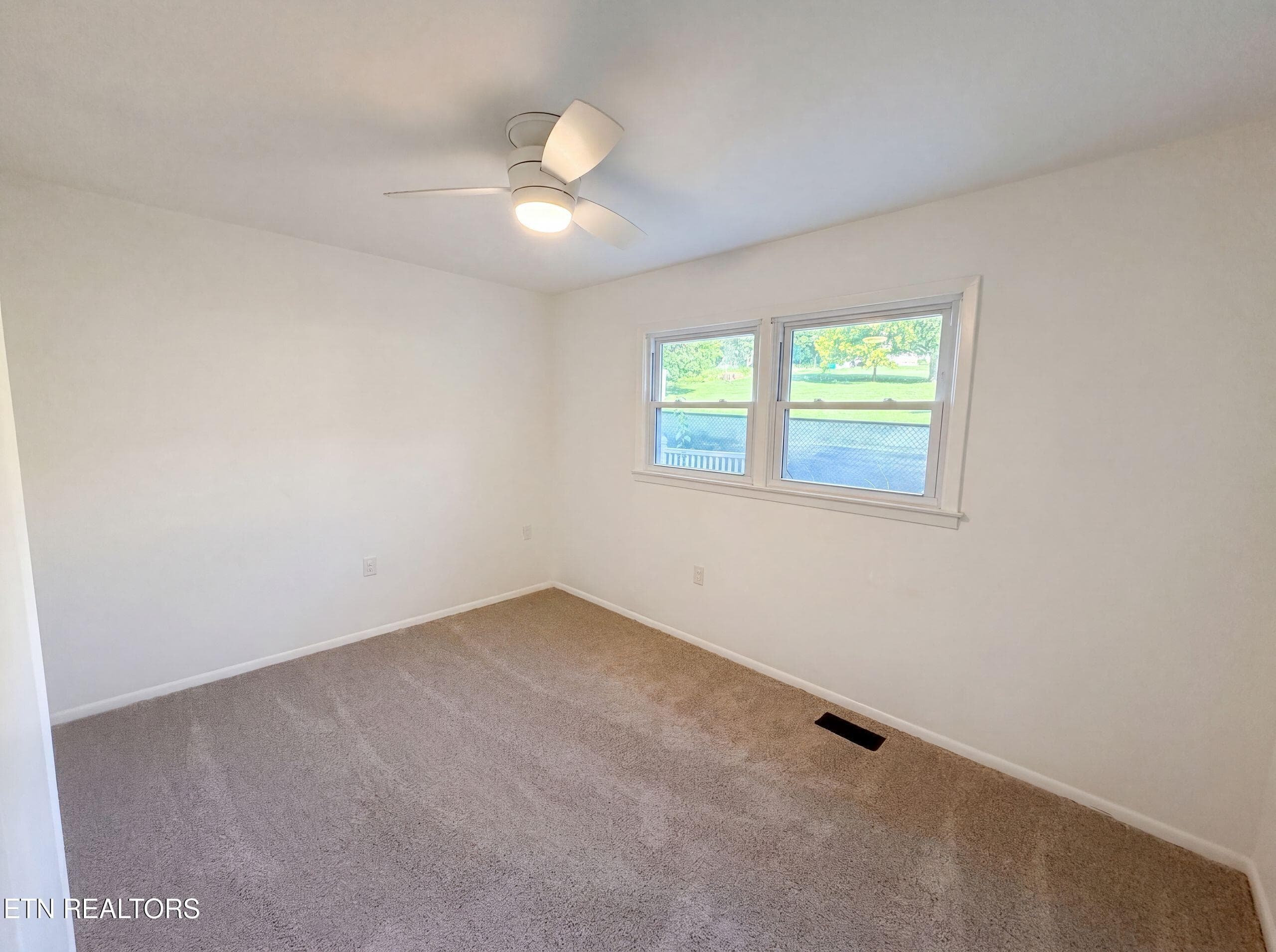 listing_15 - 1017 Morrell Rd, Knoxville, TN 37919